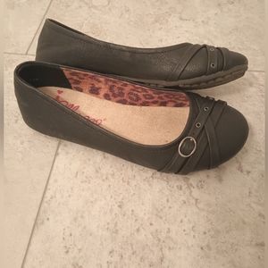 JELLYPOP Dmitry Black Slip-On Women's Flats Size 7.5